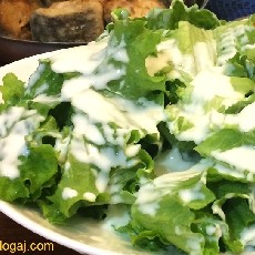 Zelena salata s jogurtom