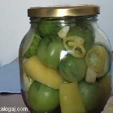 Zeleni paradajz iz tegle