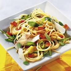 Vitaminska salata sa špagetima