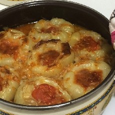 Paprike punjene mesom i povrćem
