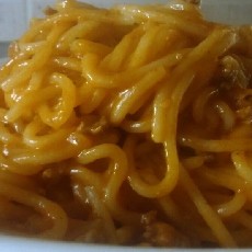 Špagete u paradajz-sosu  